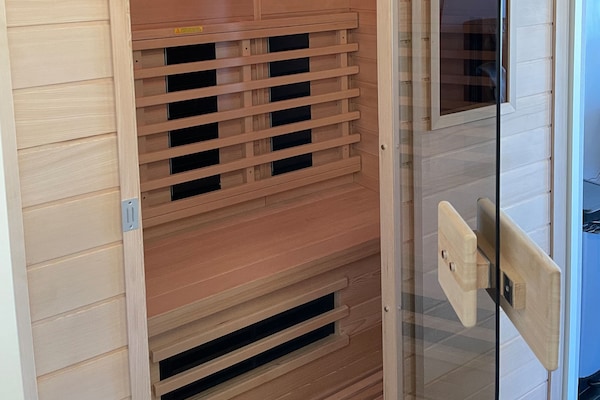 Foto van Chique Chalet Vlakbij Almelo - Vakantiehuis in Hoge Hexel - Wellness