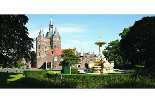 Foto van Luxe Familietent met Speelruimte - Vakantiehuis in Balkbrug - AreaSummer20KM