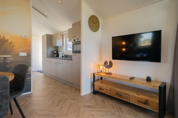 Foto van Modern chalet met afwasmachine, op5 km van Kampen - Vakantiehuis in Kampen - Kitchen