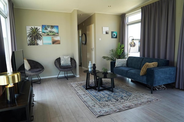 Foto van Ontsnapping aan de drukte een chalet nabij Kampen - Vakantiehuis in Kampen - LivingRoom