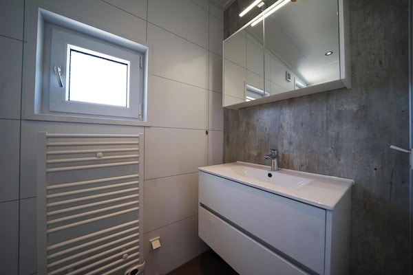 Foto van Ontsnapping aan de drukte een chalet nabij Kampen - Vakantiehuis in Kampen - BathRoom