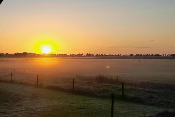 Foto van Villa met tuin, op vakantiepark aan het water - Vakantiehuis in Idskenhuizen - AreaSummer20KM