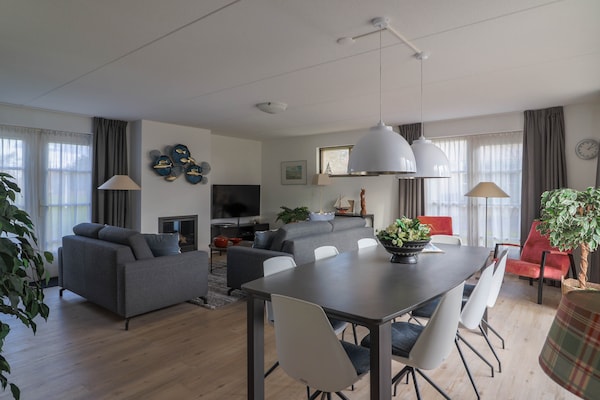 Foto van Ruime villa in een vakantiepark in Makkum - Vakantiehuis in Makkum - Untagged