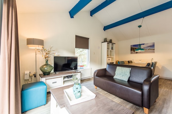 Foto van Ameland Kustretraite - Vakantiehuis in Hollum - LivingRoom
