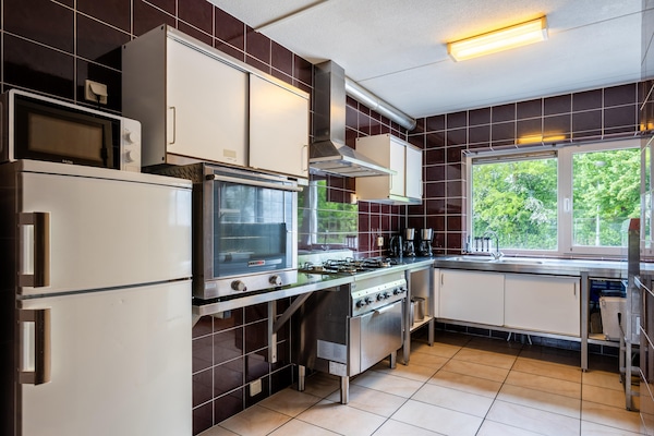 Foto van Grote huisdiervriendelijke lodge - Vakantiehuis in Gasselternijveen - Kitchen