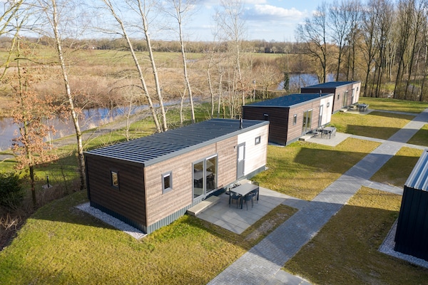 Foto van Modern chalet nabij bos - Vakantiehuis in Gasselternijveen - ExteriorSummer