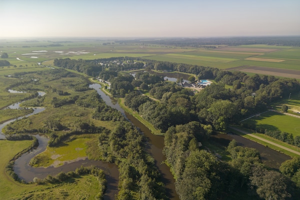 Foto van Charmante safaritent aan het meer - Vakantiehuis in Gasselternijveen - AreaSummer5KM