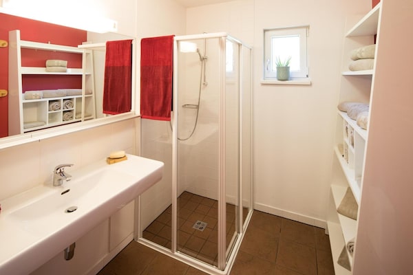 Foto van Chalet in Präbichl met Uitzicht op Bergen - Vakantiehuis in Vordernberg - BathRoom
