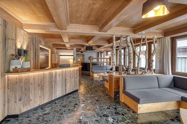 Foto van Appartement in Fügen bij Spieljochbaan - Vakantiehuis in Fügen - HallReception