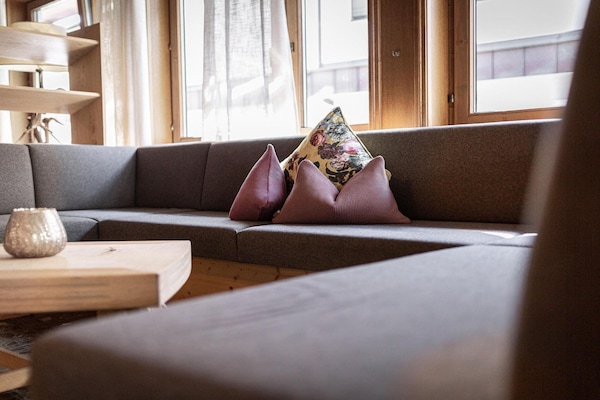 Foto van Appartement in Fügen bij Spieljochbaan - Vakantiehuis in Fügen - LivingRoom