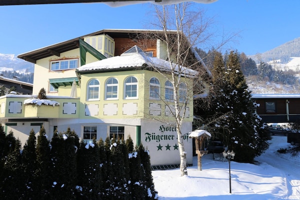 Foto van Appartement in Fügen bij Spieljochbaan - Vakantiehuis in Fügen - ExteriorWinter