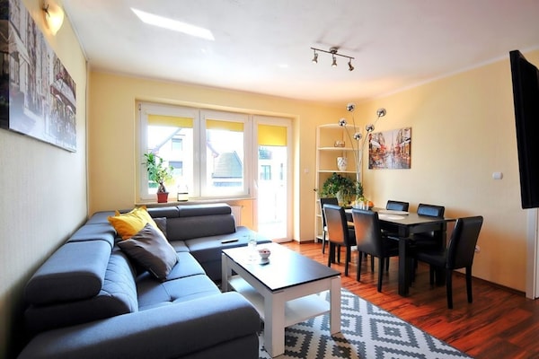 Foto van Appartement met balkon vlakbij het strand - Vakantiehuis in Ustronie Morskie - DiningRoom