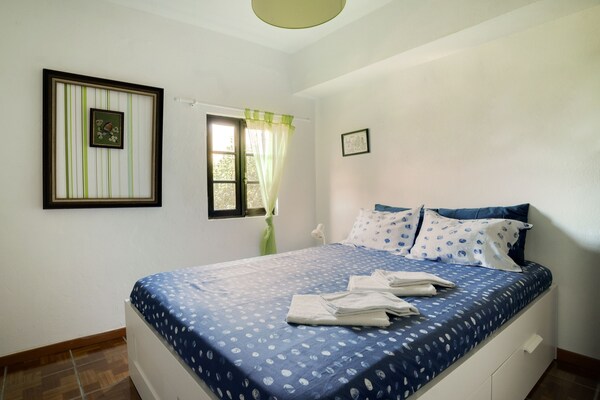 Foto van Huisje met gedeeld zwembad - Vakantiehuis in Abragão-Penafiel - BedRoom