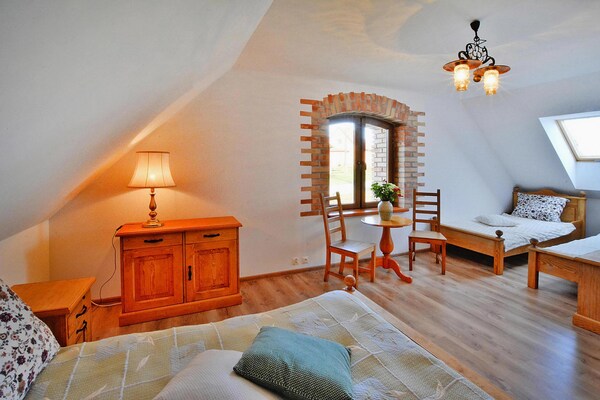 Foto van Comfortabel vakantiehuis op het platteland - Vakantiehuis in Wierzchowo - BedRoom