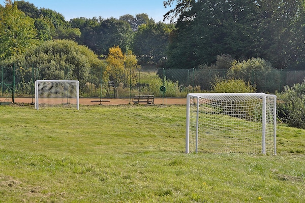 Foto van Comfortabel vakantiehuis op het platteland - Vakantiehuis in Wierzchowo - ParkFacilities