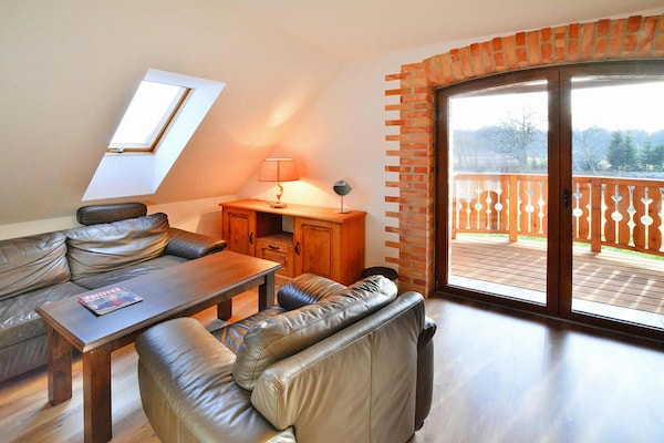 Foto van Comfortabel vakantiehuis op het platteland - Vakantiehuis in Wierzchowo - LivingRoom